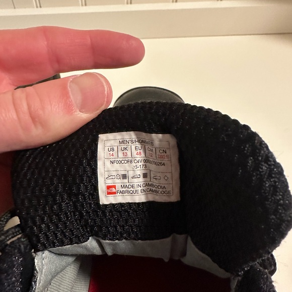 Northface Hedgehog hiking shoes - Picture 3 of 5